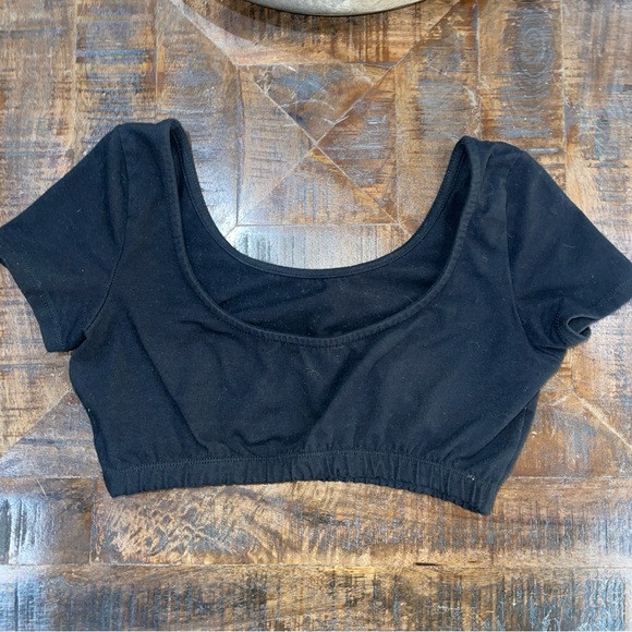 Urban Outfitters Project Social T Cropped Bubble Cotton Top Black Women Sz XS - Picture 10 of 10
